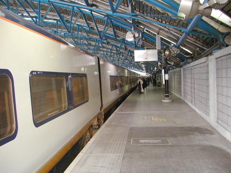 JPEG image - p003/jpeg ...