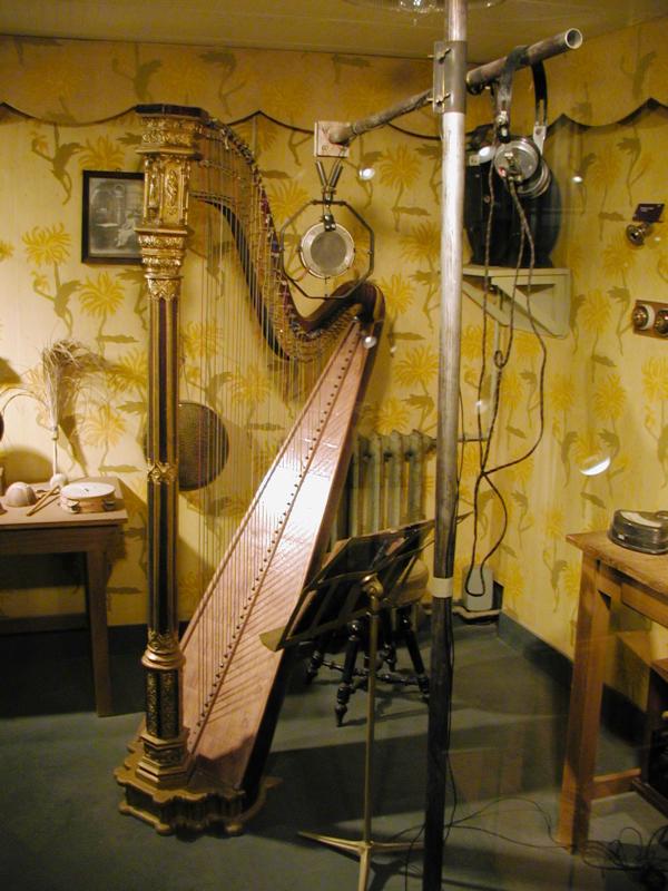 JPEG image - p045/jpeg ...